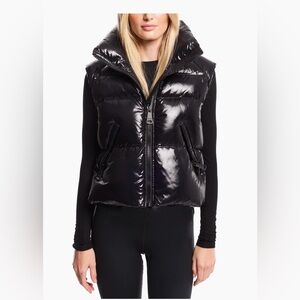 NWT SAM. Freedom Cropped Vest